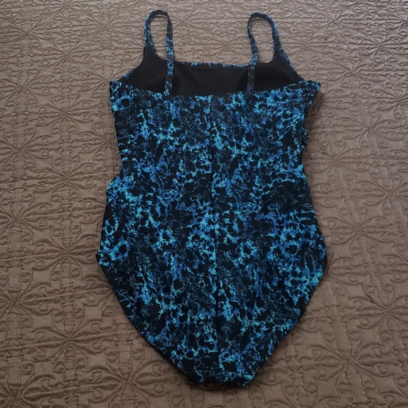 🦋4 for $20, or as marked. EUC- Speedo ‘Ultraback’ Blue Leopard Print One Piece - Picture 4 of 7